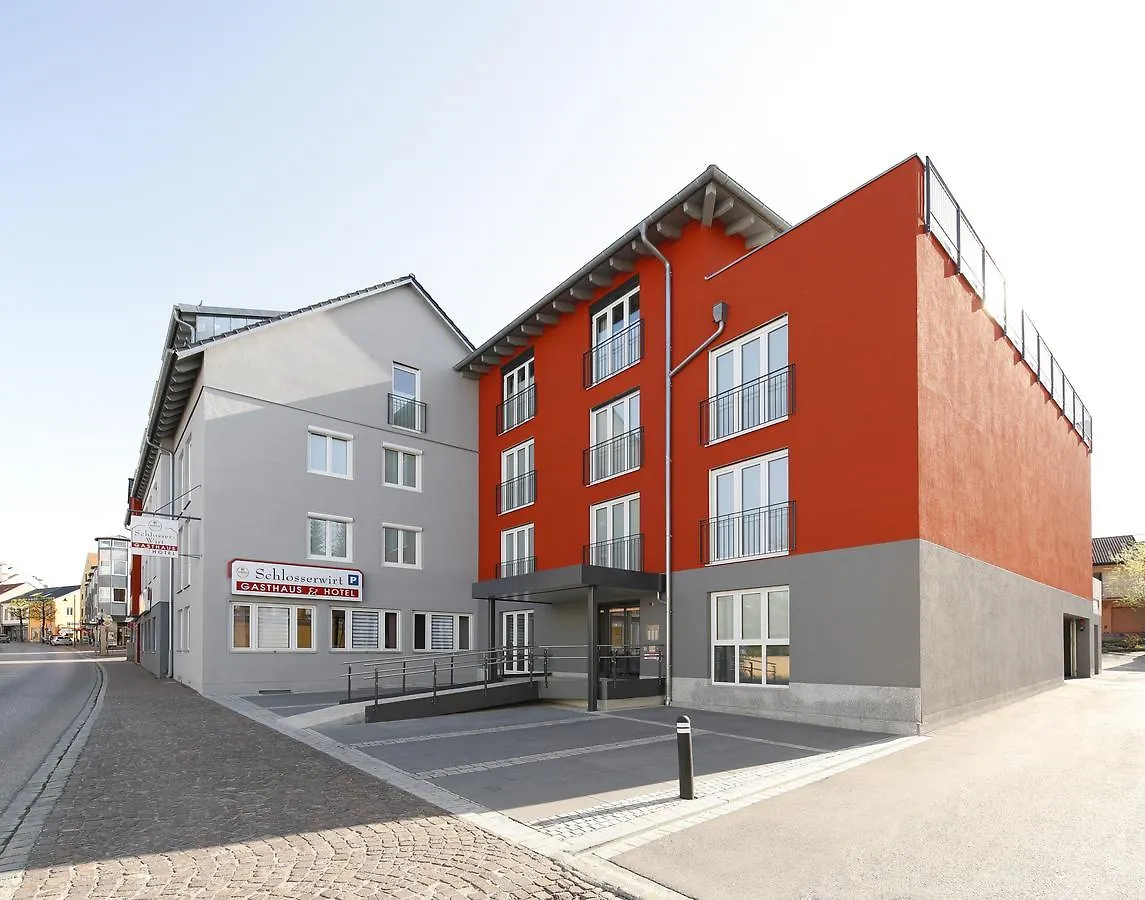 Hotel & Boarding House Schlosserwirt Mering
